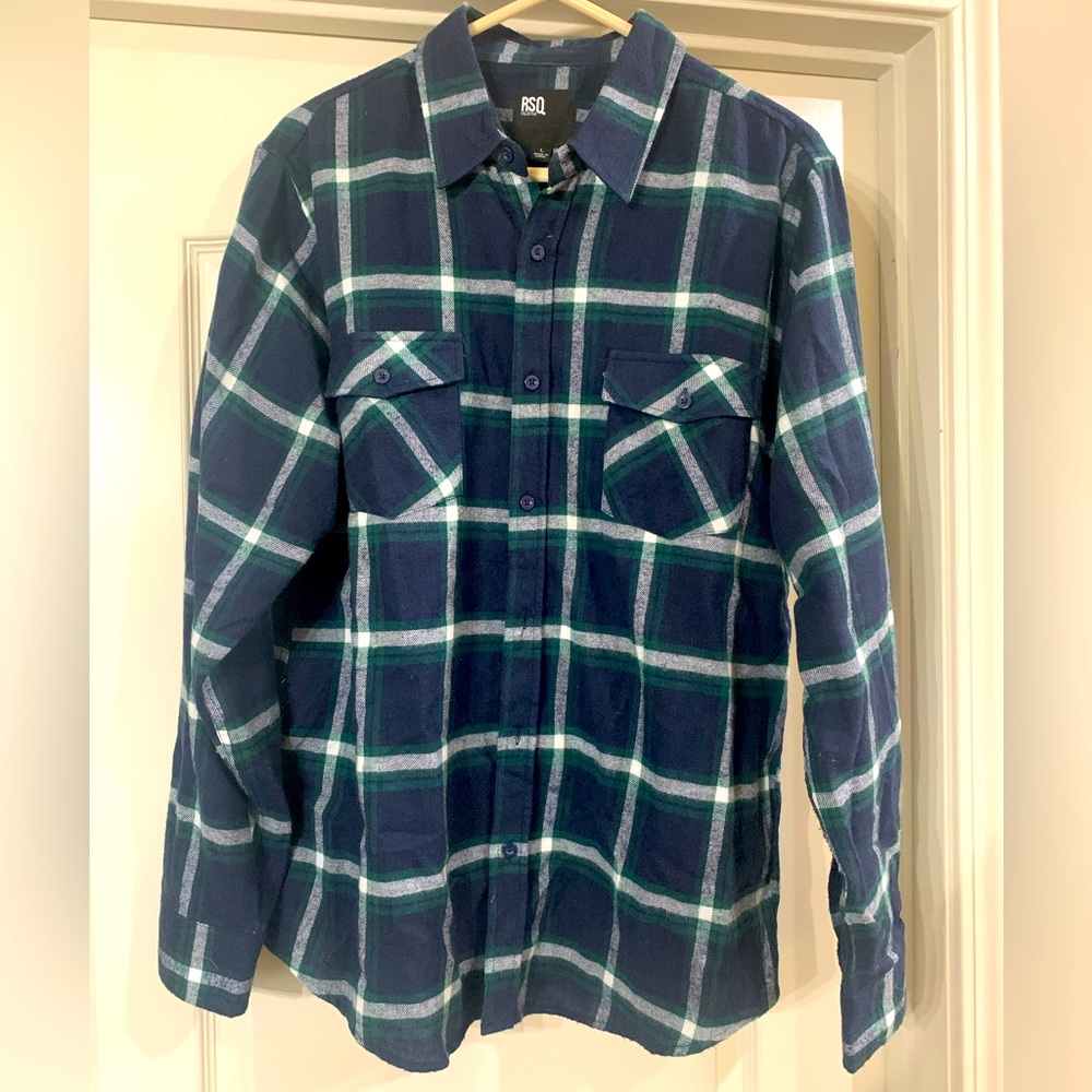 Men’s RSQ flannel. Size L.